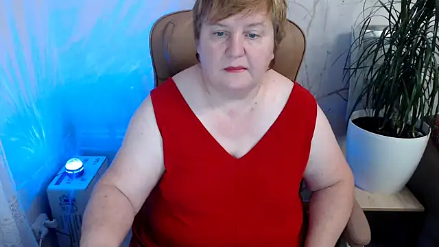 Snapshot of Limonka-Fire chatting on 12-08-24, 08:36 Limonka-Fire online show from 12-08-24, 08:36