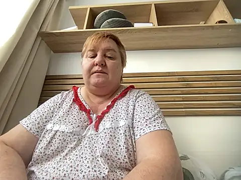 Snapshot of Limonka-Fire chatting on 02-16-25, 10:21 Limonka-Fire online show from 02-16-25, 10:21