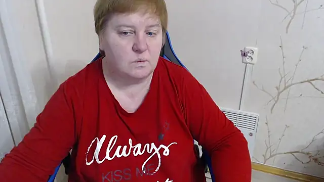 Snapshot of Limonka-Fire chatting on 02-17-26, 05:52 Limonka-Fire online show from 02-17-26, 05:52