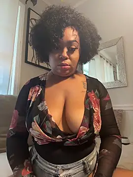 camiliaskye online show from 09-18-25, 03:14