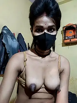 Snapshot of Hoty_girl_143 chatting on 03-14-25, 03:15 Hoty girl 143 online show from 03-14-25, 03:15