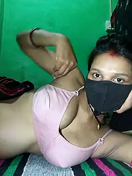 Hoty girl 143 online show from 04-20-26, 08:06