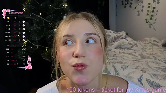 ArianaMur online show from 12-24-24, 07:06