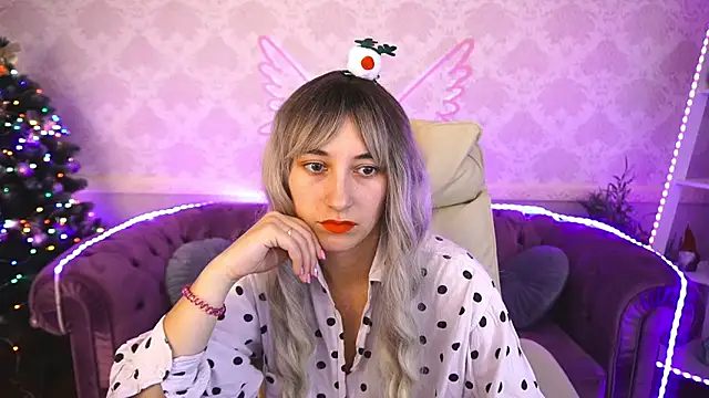 Roxy Rayy online show from 12-24-24, 01:39