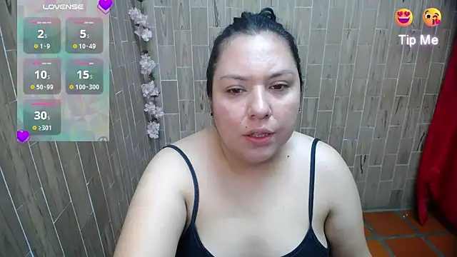 solyeria online show from 03-26-26, 03:56