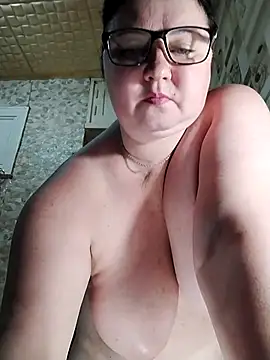 Holly-69 online show from 07-16-26, 04:57