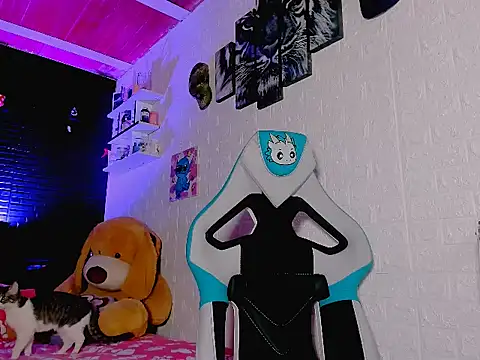 missycanoo online show from 09-26-25, 02:59