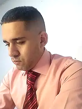 Snapshot of CRISTHIAN_GREY01 chatting on 01-22-25, 02:46 CRISTHIAN GREY01 online show from 01-22-25, 02:46