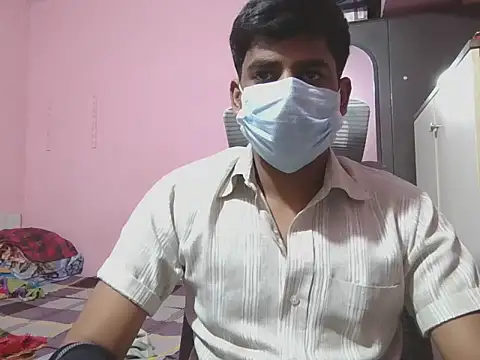 KissesBoyAD online show from 10-31-25, 06:20