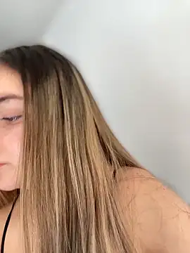 Snapshot of imlindapink chatting on 12-16-25, 04:56 imlindapink online show from 12-16-25, 04:56