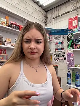 imlindapink online show from 03-31-26, 03:56