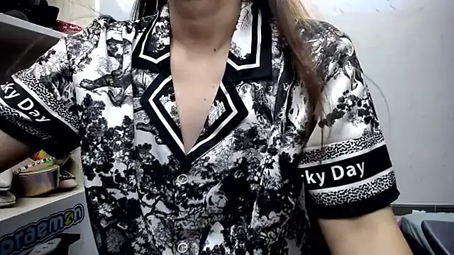 Hotqueensex online show from 07-04-26, 06:25