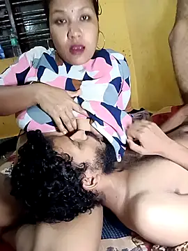 Radhikadavi879 online show from 01-11-25, 08:10