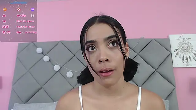 Snapshot of SaraSchmitt chatting on 01-29-25, 07:22 SaraSchmitt online show from 01-29-25, 07:22