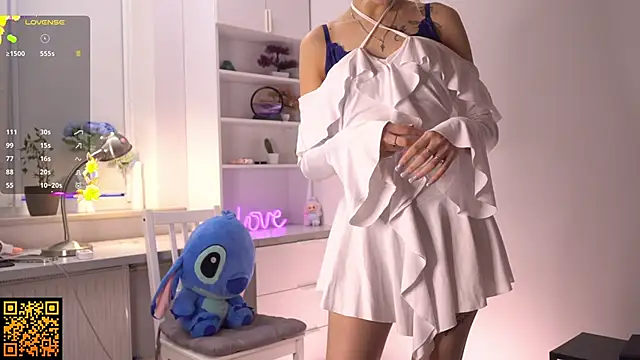 Snapshot of norakisses chatting on 11-11-25, 10:48 norakisses online show from 11-11-25, 10:48