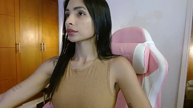 AnnitaSerna  online show from 11-09-25, 04:33