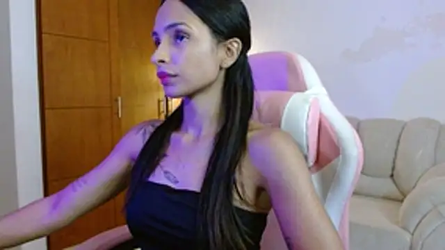 AnnitaSerna  online show from 11-26-25, 04:02