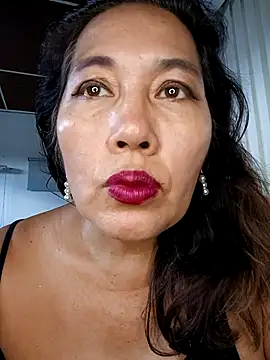 anniecoopeer online show from 02-18-25, 04:16