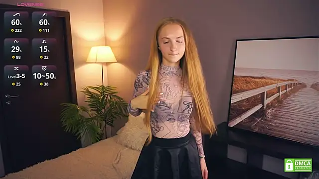 EsmaCarll online show from 09-09-25, 09:03