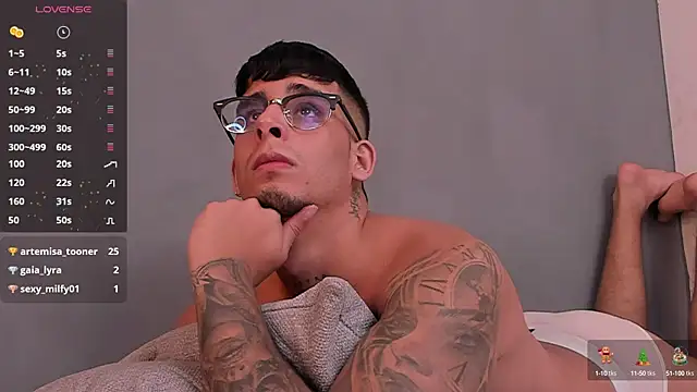 iamcamiloo  online show from 12-27-24, 09:32