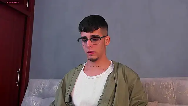 iamcamiloo  online show from 01-14-25, 10:17