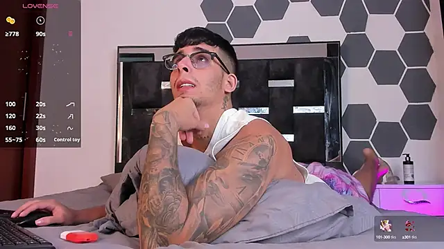 iamcamiloo  online show from 02-06-25, 02:44