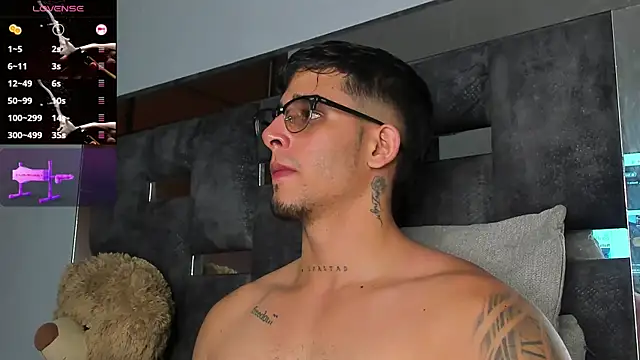 iamcamiloo  online show from 09-16-25, 04:13