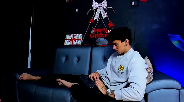 JUSTIN FULLER1 online show from 12-10-24, 12:16