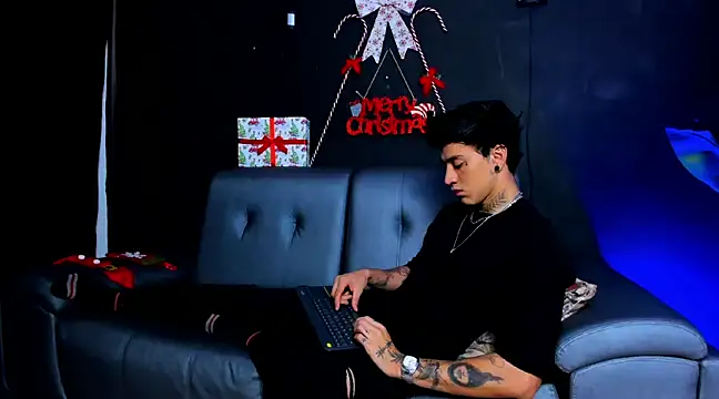 JUSTIN FULLER1 online show from 12-11-24, 12:55