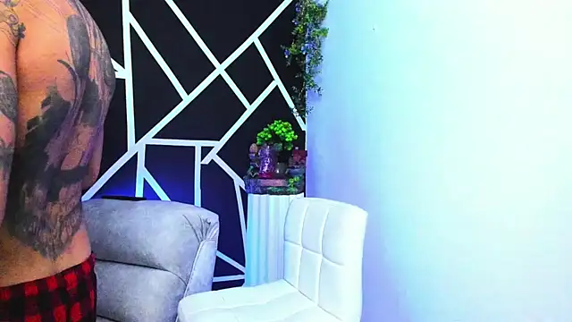 JUSTIN FULLER1 online show from 02-09-25, 11:25