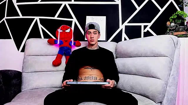 JUSTIN FULLER1 online show from 03-19-25, 09:16