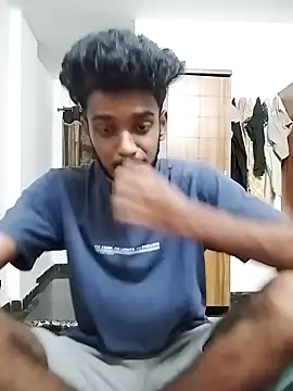 Snapshot of PRASADREDDY_HYD chatting on 12-07-24, 01:51 PRASADREDDY HYD online show from 12-07-24, 01:51