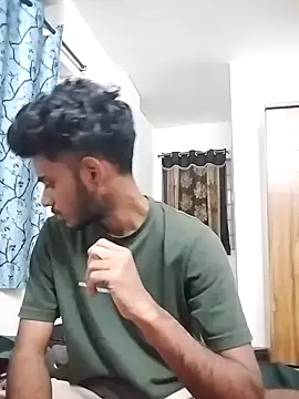 Snapshot of PRASADREDDY_HYD chatting on 12-09-24, 01:55 PRASADREDDY HYD online show from 12-09-24, 01:55