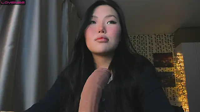 uko sa online show from 12-22-25, 04:26