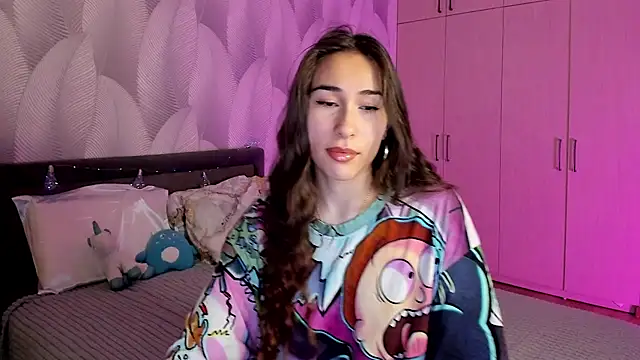 Snapshot of Bambiii_bby chatting on 12-11-24, 02:09 Bambiii bby online show from 12-11-24, 02:09