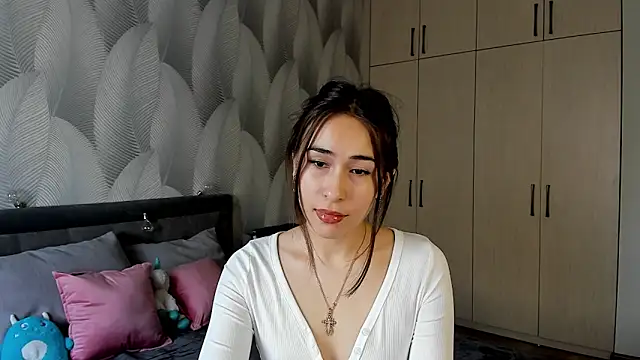 Snapshot of Bambiii_bby chatting on 01-27-25, 07:56 Bambiii bby online show from 01-27-25, 07:56