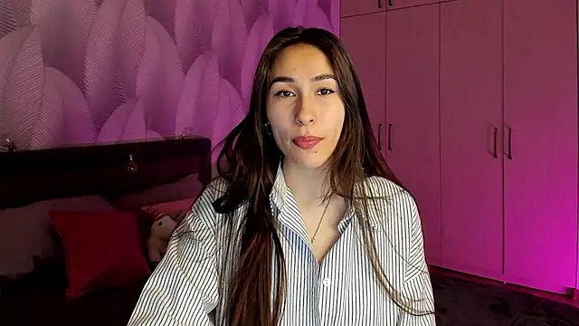 Snapshot of Bambiii_bby chatting on 01-29-25, 02:30 Bambiii bby online show from 01-29-25, 02:30