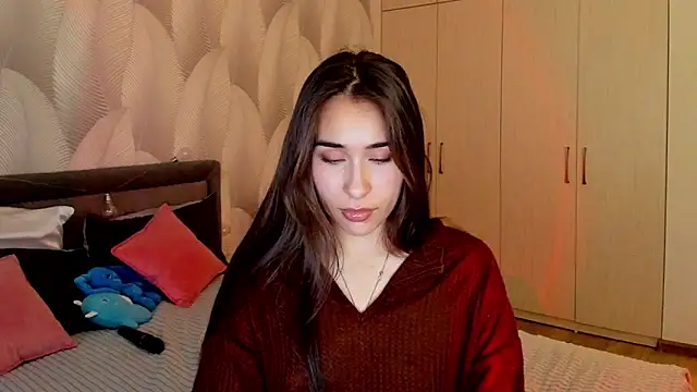 Snapshot of Bambiii_bby chatting on 11-05-25, 01:49 Bambiii bby online show from 11-05-25, 01:49