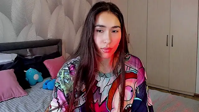 Snapshot of Bambiii_bby chatting on 11-14-25, 03:05 Bambiii bby online show from 11-14-25, 03:05