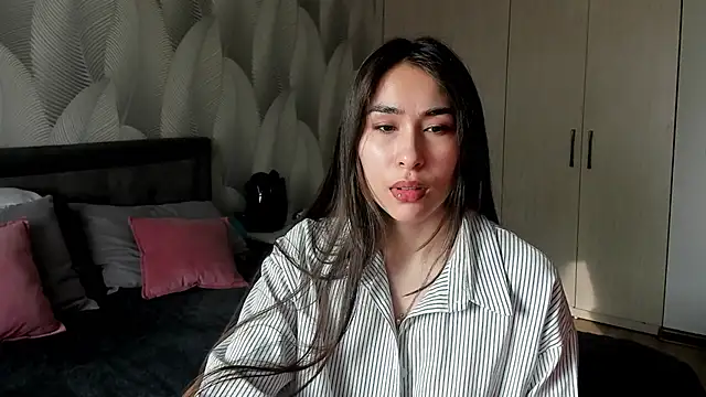 Bambiii bby online show from 02-27-26, 03:50