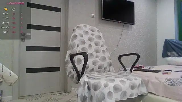 katerinapree online show from 01-16-25, 01:04