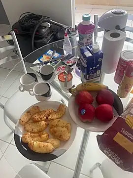 Snapshot of lariic chatting on 02-27-26, 12:16 lariic online show from 02-27-26, 12:16