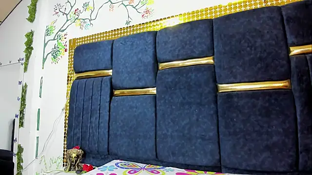 skaysanchez1 online show from 10-08-25, 12:36