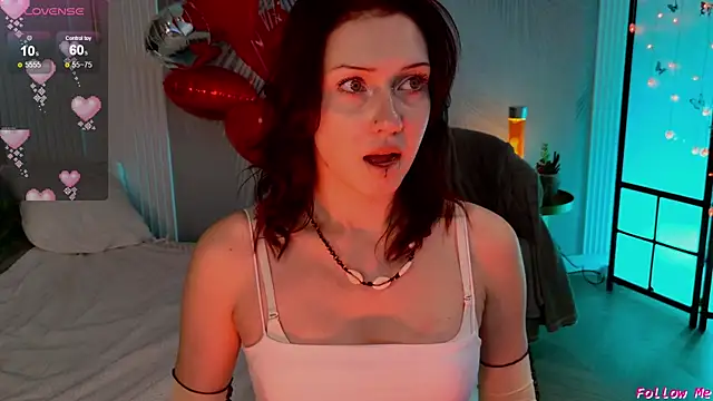 Snapshot of Sky_Eyes_ chatting on 02-12-25, 11:40 Sky Eyes online show from 02-12-25, 11:40