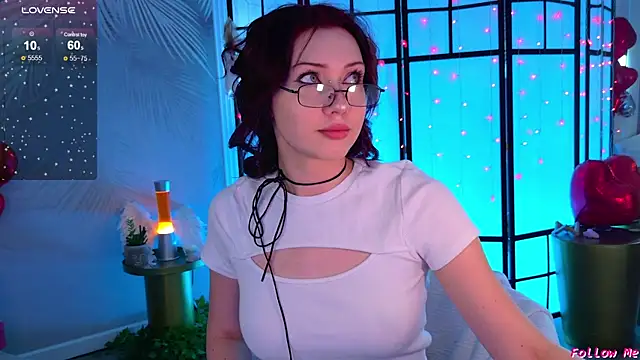 Snapshot of Sky_Eyes_ chatting on 03-07-25, 05:40 Sky Eyes online show from 03-07-25, 05:40