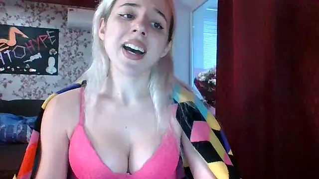 Puregirlaa online show from 12-25-24, 11:11