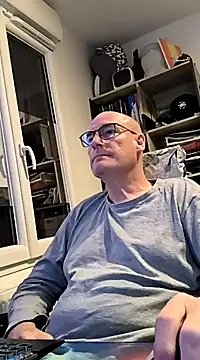 bogland33 online show from 03-17-25, 06:53