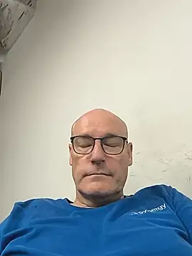 Snapshot of bogland33 chatting on 07-13-26, 03:15 bogland33 online show from 07-13-26, 03:15