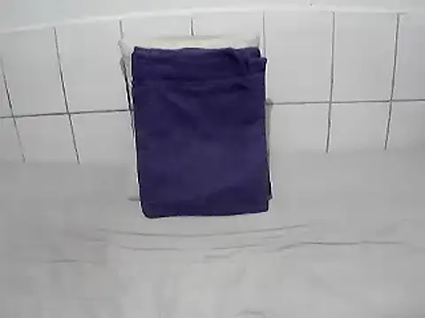 Snapshot of pierdona chatting on 07-10-26, 08:33 pierdona online show from 07-10-26, 08:33
