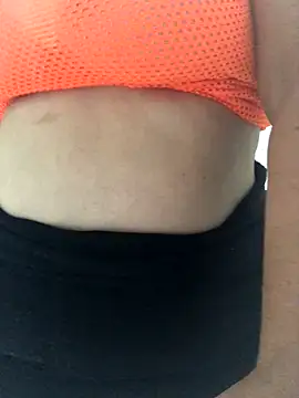 Snapshot of ahross chatting on 11-19-25, 08:58 ahross online show from 11-19-25, 08:58